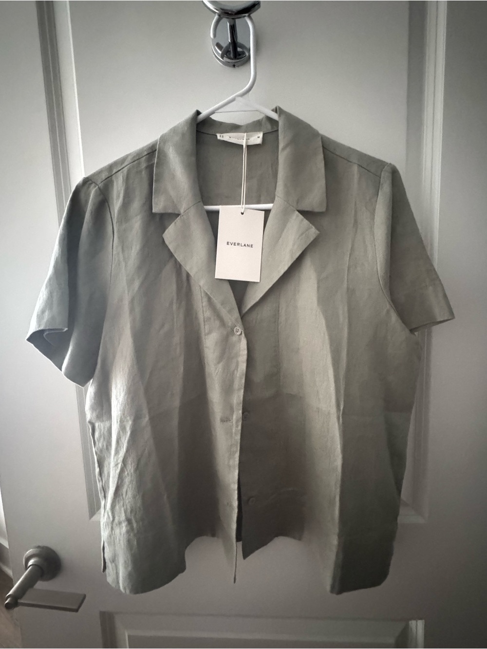 NWT 100% Linen, Everlane Light Sage Green Women's Short-Sleeve Button Down Shirt